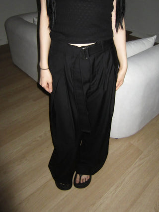 belt pin tuck wide long slacks