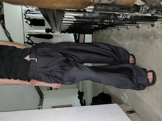 belt pin tuck wide long slacks