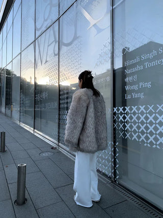 Oversized premium loose-fit fox faux fur jacket