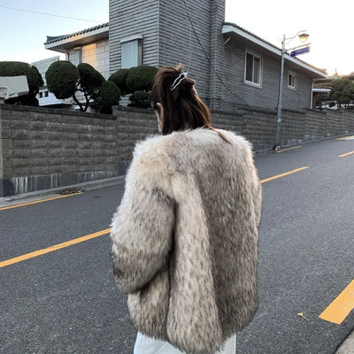 Oversized premium loose-fit fox faux fur jacket