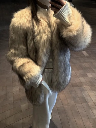 Oversized premium loose-fit fox faux fur jacket