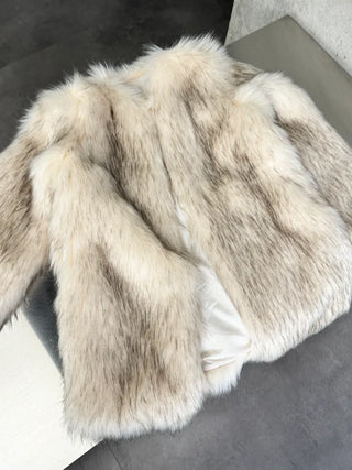 Oversized premium loose-fit fox faux fur jacket
