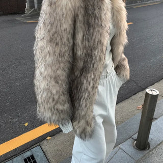 Oversized premium loose-fit fox faux fur jacket