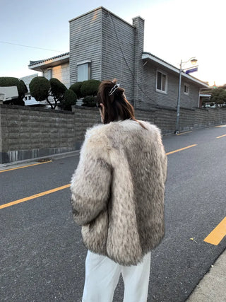 Oversized premium loose-fit fox faux fur jacket