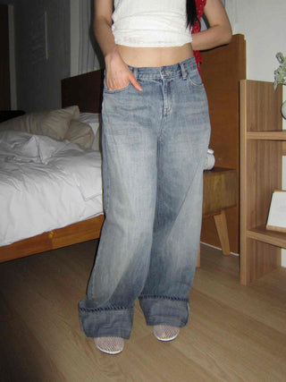 OOTJ/OOT Low-Rise Wide Mid-Cyan Crack Wash Roll-Up Denim Pants