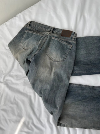 OOTJ/OOT Low-Rise Wide Mid-Cyan Crack Wash Roll-Up Denim Pants