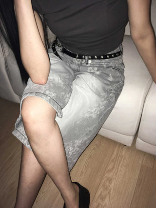 leopard print wide bermuda shorts with 3/4 length denim pants