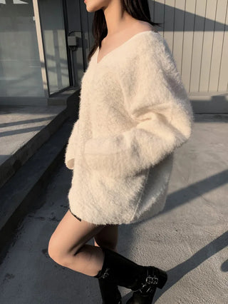 Yeri Boucle Fur V-neck Loose Fit Knit Tee