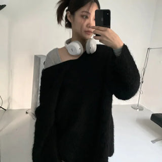 Yeri Boucle Fur V-neck Loose Fit Knit Tee