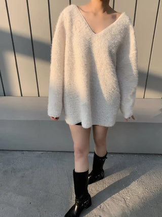Yeri Boucle Fur V-neck Loose Fit Knit Tee