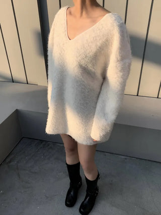 Yeri Boucle Fur V-neck Loose Fit Knit Tee