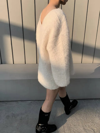 Yeri Boucle Fur V-neck Loose Fit Knit Tee