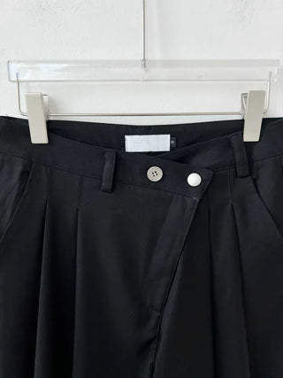 belt point pin tuck wide slacks pants