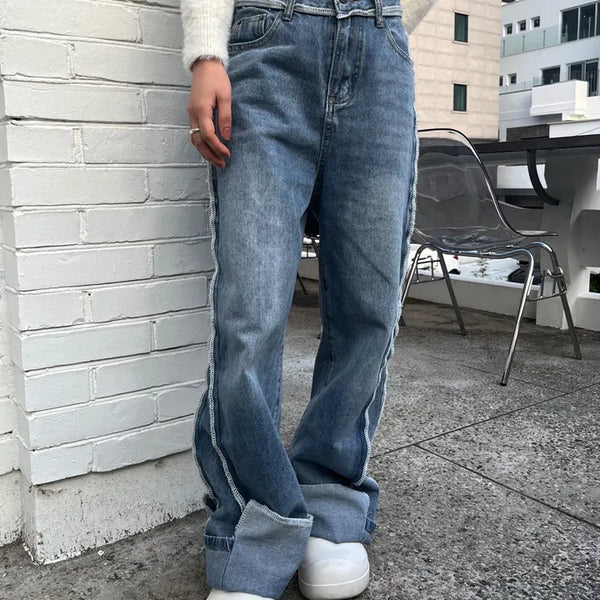 Unbalanced overlock stitch light blue wide denim pants