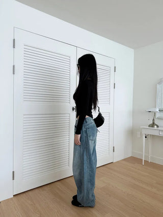 Dart Balloon Curve Fit Jeans Washed Denim Pants