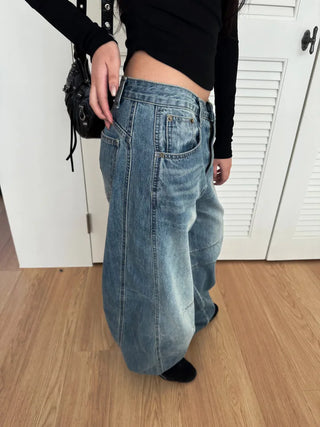 Dart Balloon Curve Fit Jeans Washed Denim Pants