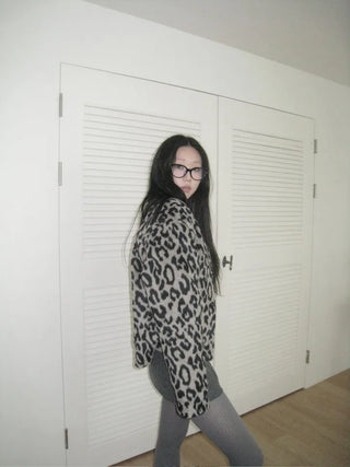 wool V-neck leopard print leopard print fur cardigan jacket