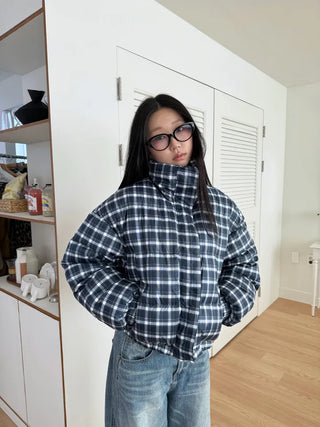 Duck down high-neck shibori blue check short padding