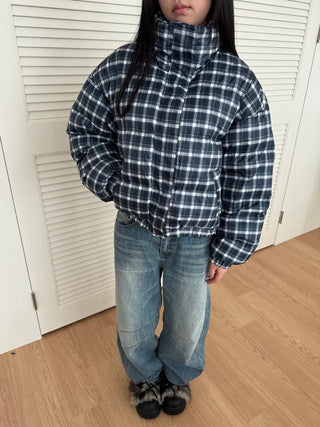 Duck down high-neck shibori blue check short padding