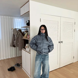 Duck down high-neck shibori blue check short padding