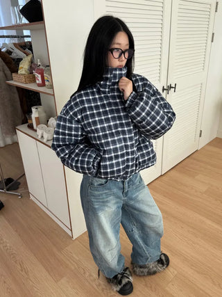 Duck down high-neck shibori blue check short padding