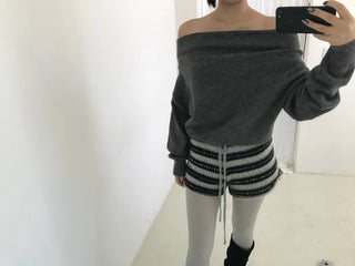 modernism loose off-shoulder knit