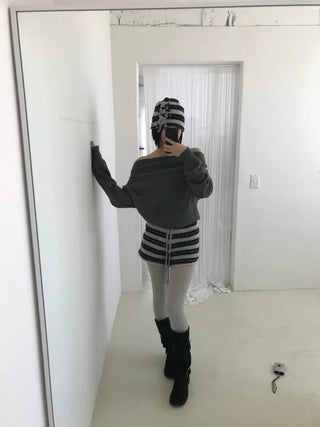 modernism loose off-shoulder knit