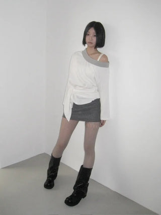 off-shoulder ribbon loose fit bundled long-sleeved t-shirt