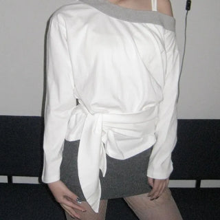 off-shoulder ribbon loose fit bundled long-sleeved t-shirt