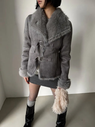 Venetian buckle trimmed fur mustang jacket