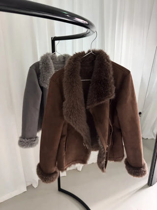 Venetian buckle trimmed fur mustang jacket