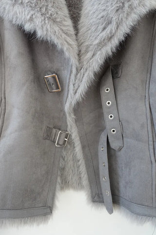 Venetian buckle trimmed fur mustang jacket