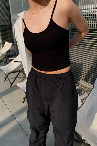 Backless ribbed sleeveless top with built-in cap