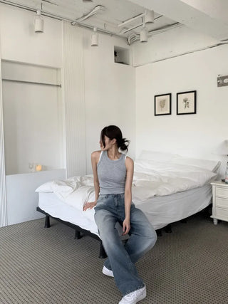 Moment Golji Sleeveless Top