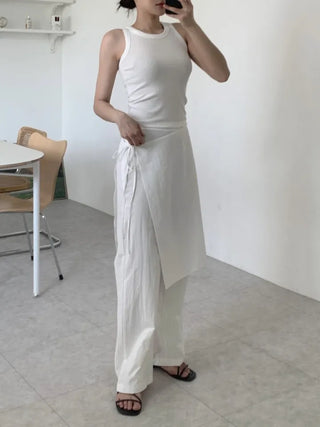 Moment Golji Sleeveless Top
