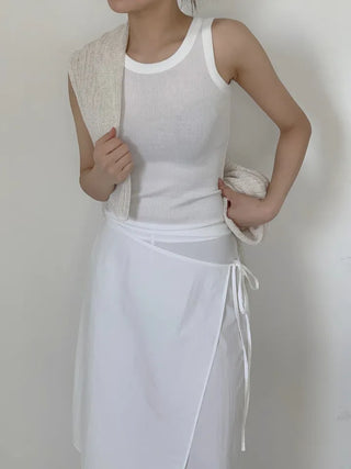 Moment Golji Sleeveless Top