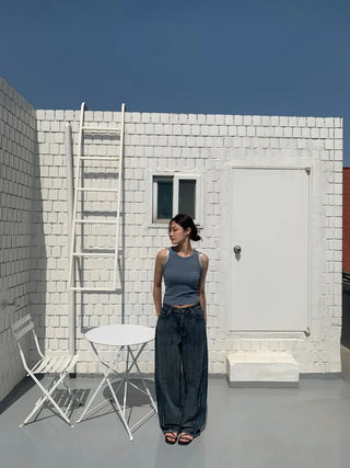 Moment Golji Sleeveless Top