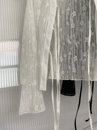 Rose cuff sheer strap shirt