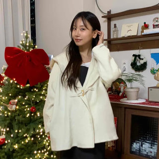 Pale Oversized Wide Collar Crop Short Coat