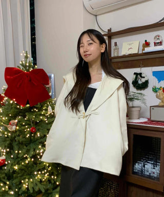 Pale Oversized Wide Collar Crop Short Coat