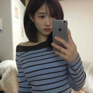 French Chic Boat Neck Contrast Border Knit