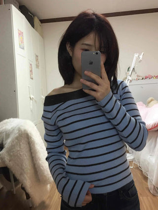 French Chic Boat Neck Contrast Border Knit