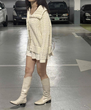 Pocket Detail Loose Fit Short V-Neck Knit Cardigan