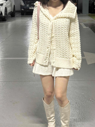 Pocket Detail Loose Fit Short V-Neck Knit Cardigan