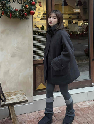 Minimal Short Slit Pocket High-Neck Coat