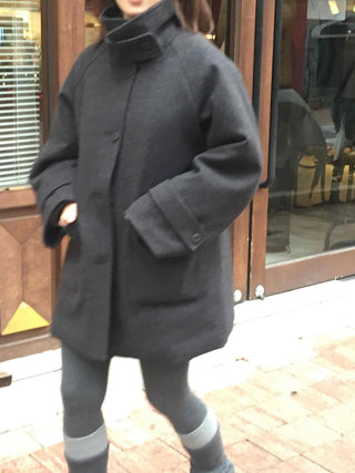 Minimal Short Slit Pocket High-Neck Coat