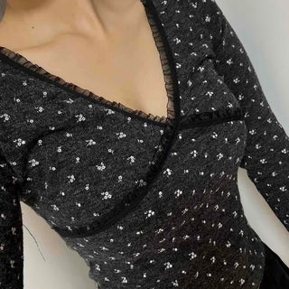 Modern Chiffon Molded Cross V-Neck Long Sleeve Tee
