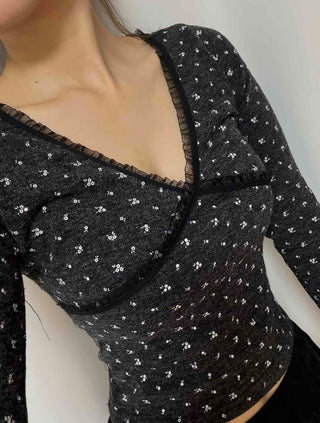 Modern Chiffon Molded Cross V-Neck Long Sleeve Tee