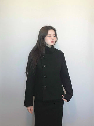 Stand collar single-button cropped wool coat