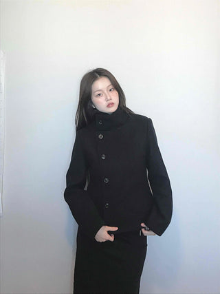 Stand collar single-button cropped wool coat